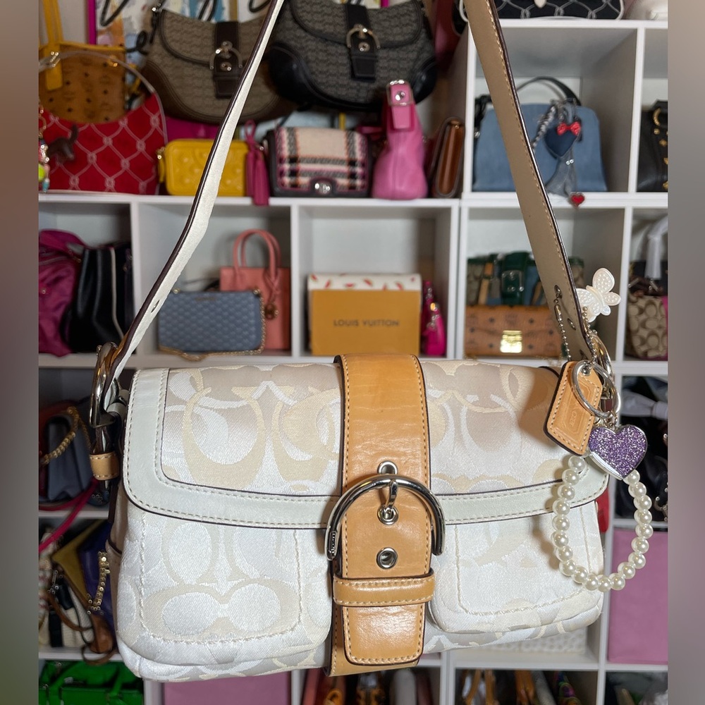 Coach Vintage Y2K Optic C Soho in White, Cream & Tan Leather 🤍✨